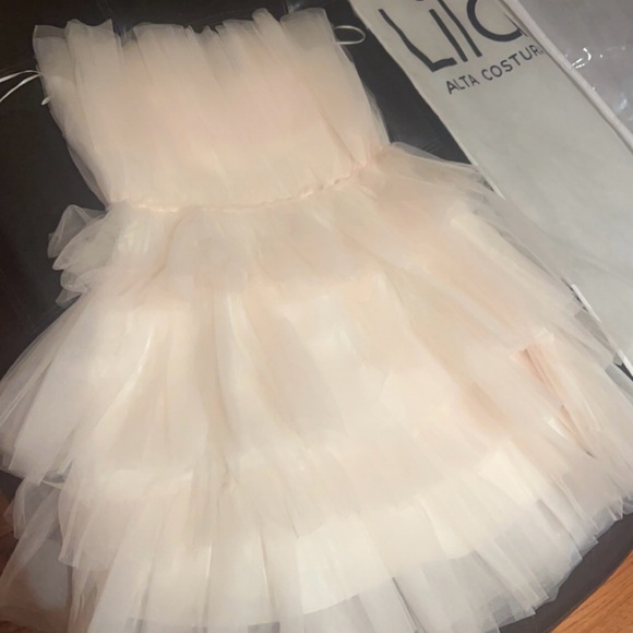 Lila Wedding Dress Bridal Gown Beaded Lace Bodice small Size Custom made - Picture 8 of 12